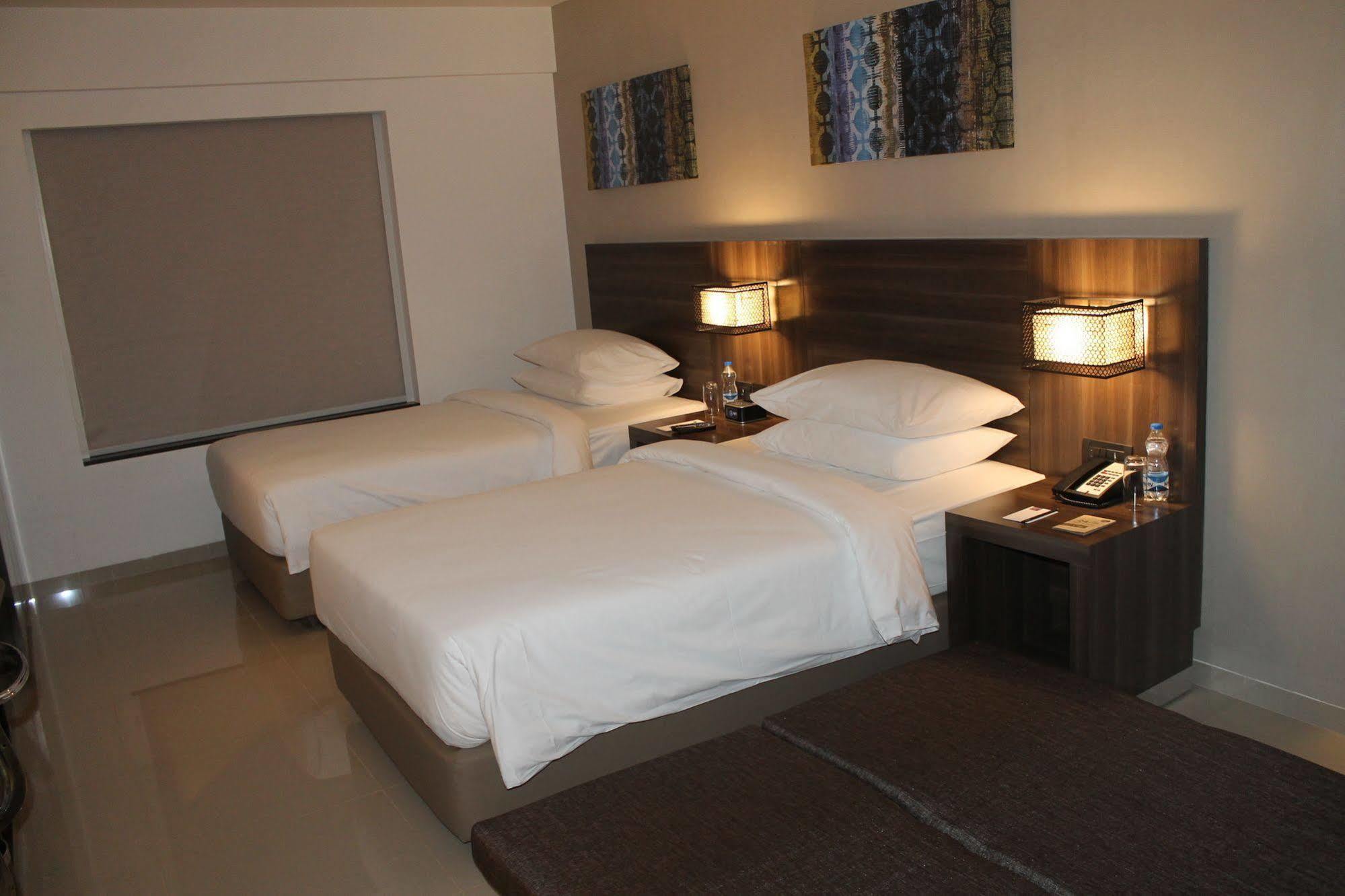 Отель The Residency Towers, Rameswaram Экстерьер фото